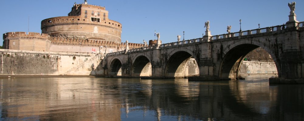 Castel sant'angelo - different perspective